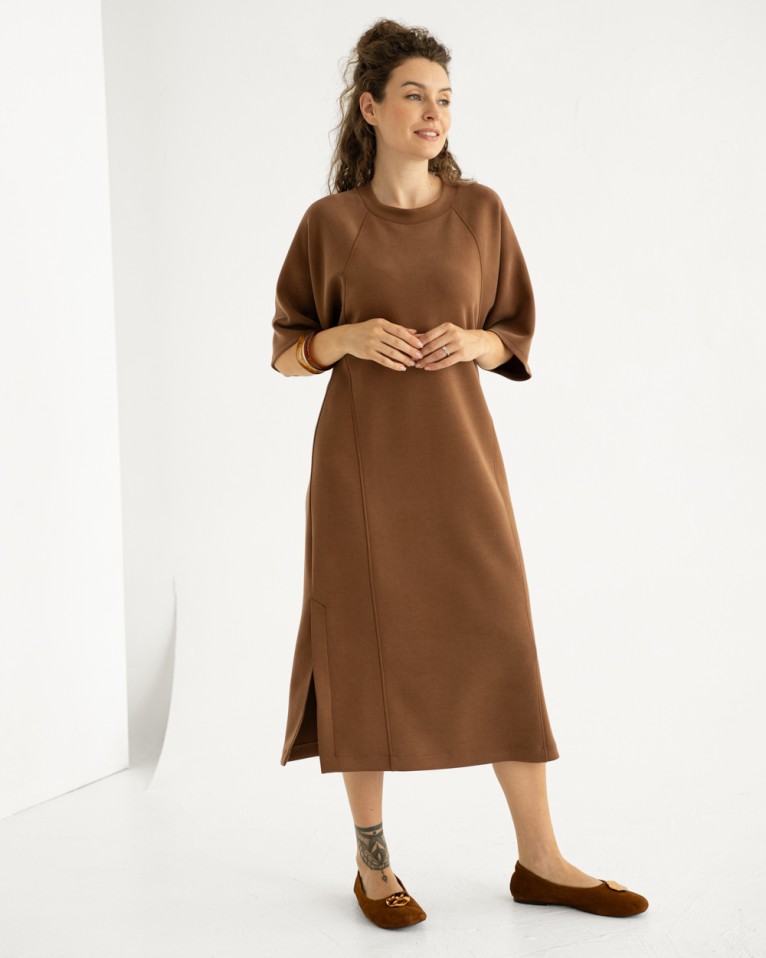 Soft casual dress (D)