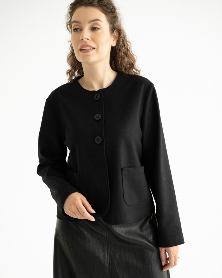 Black short wool jacket