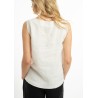 Small sleeveless linen blouse (B)