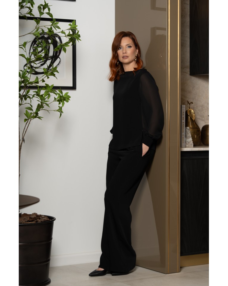 Juoda proginė palaidinė